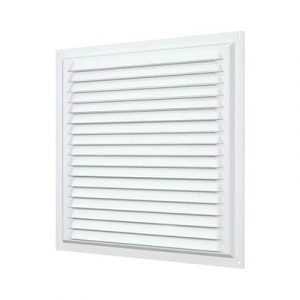 Решетка вентиляционная 300*300 неразъемная наклонные жалюзи с сеткой — изображение 1